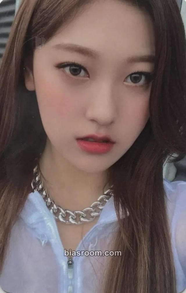 LOONA - Choerry - LOONA On Wave [LOONATHEWORLD : Midnight Festival] Event merch photocard photocard set