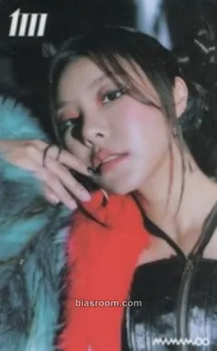 Wheein MIC ON Photocard - MAMAMOO - MAMAMOO K-pop photocard