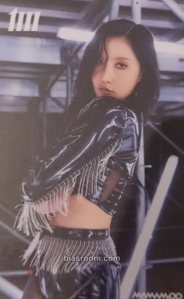 Hwasa MIC ON Photocard - MAMAMOO - MAMAMOO K-pop photocard