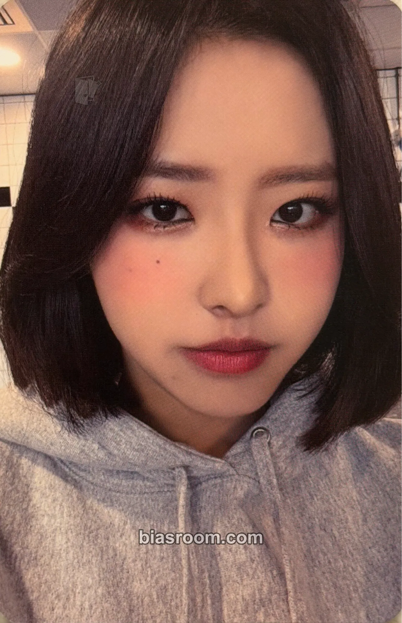 HyeJu LOONA 1st World Tour: LOONATHEWORLD Photocard - LOONA - LOONA K-pop photocard