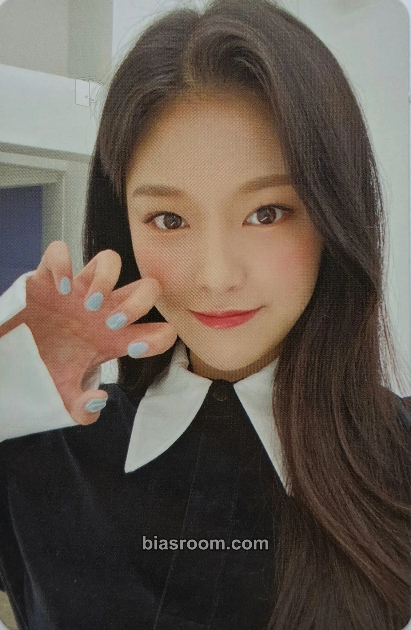 HyunJin LOONA 2nd On-Wave Concert: LOONATHEWORLD : & Photocard - LOONA - LOONA K-pop photocard