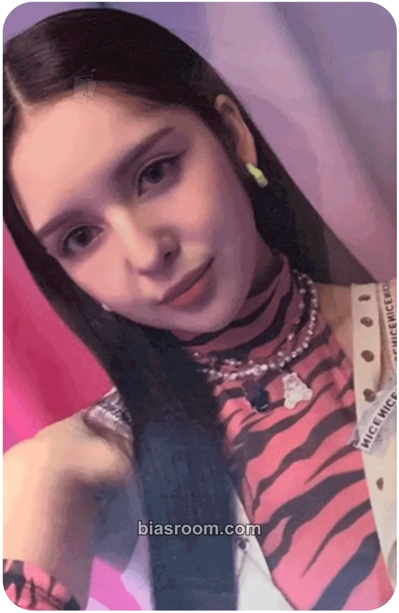 Chanty GIRL'S ROUND Part. 1 Photocard - LAPILLUS - LAPILLUS K-pop photocard