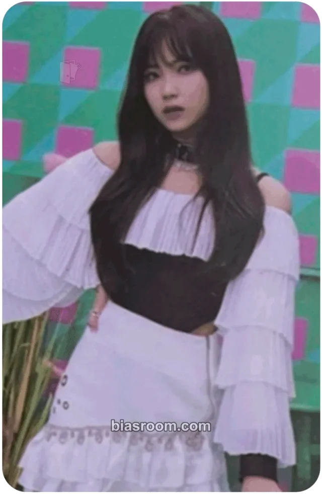 Seowon LAPILLUS GIRL'S ROUND Part. 1 K-pop photocard