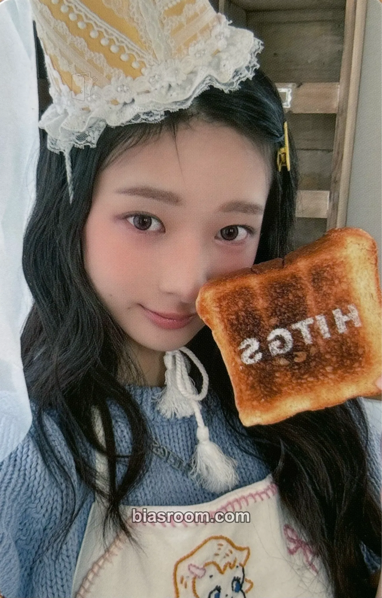 Hyerin Things we love: H Photocard - HITGS - HITGS K-pop photocard