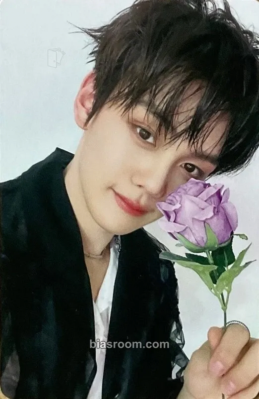 Gyuvin Yura Yura (ゆらゆら -運命の花-) Photocard - ZEROBASEONE - ZEROBASEONE K-pop photocard