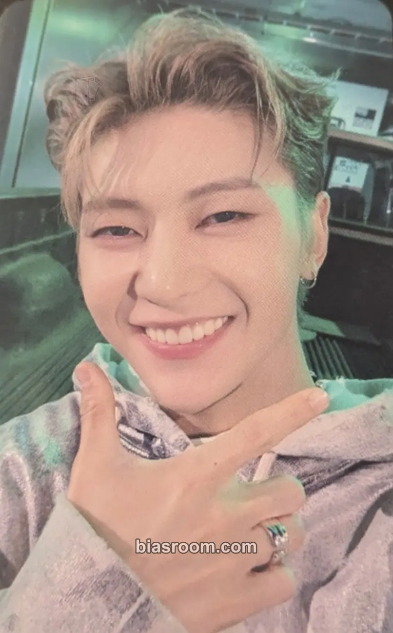Matthew Youth in the Shade Photocard - ZEROBASEONE - ZEROBASEONE K-pop photocard