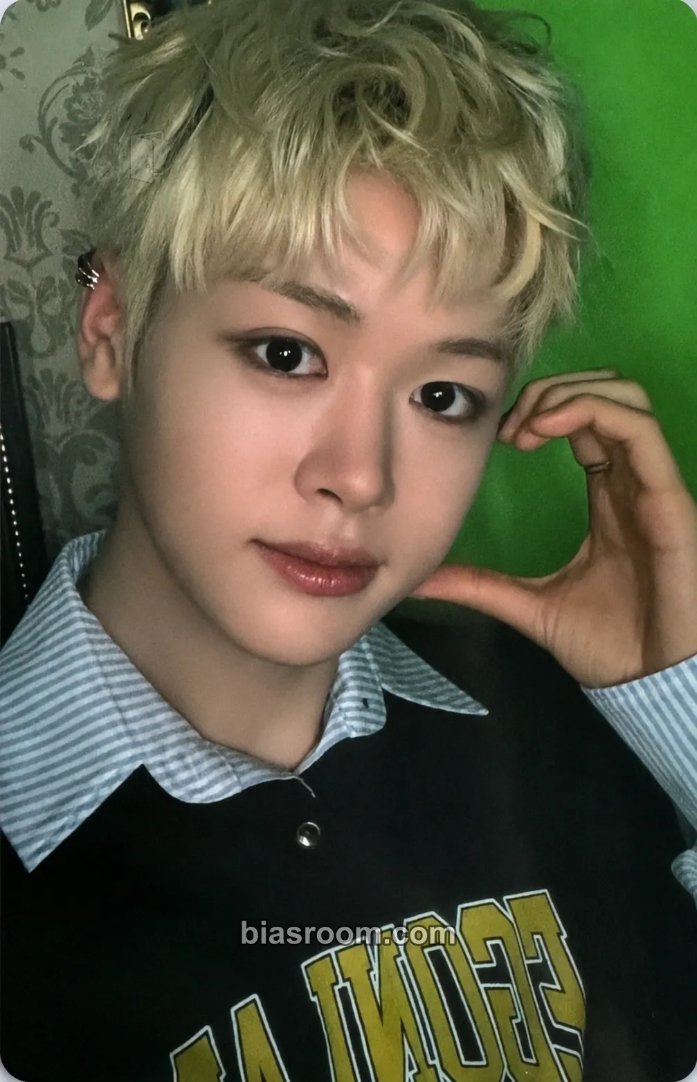 Ma Jingxiang Snowy Summer Photocard - CLOSE YOUR EYES - CLOSE YOUR EYES K-pop photocard