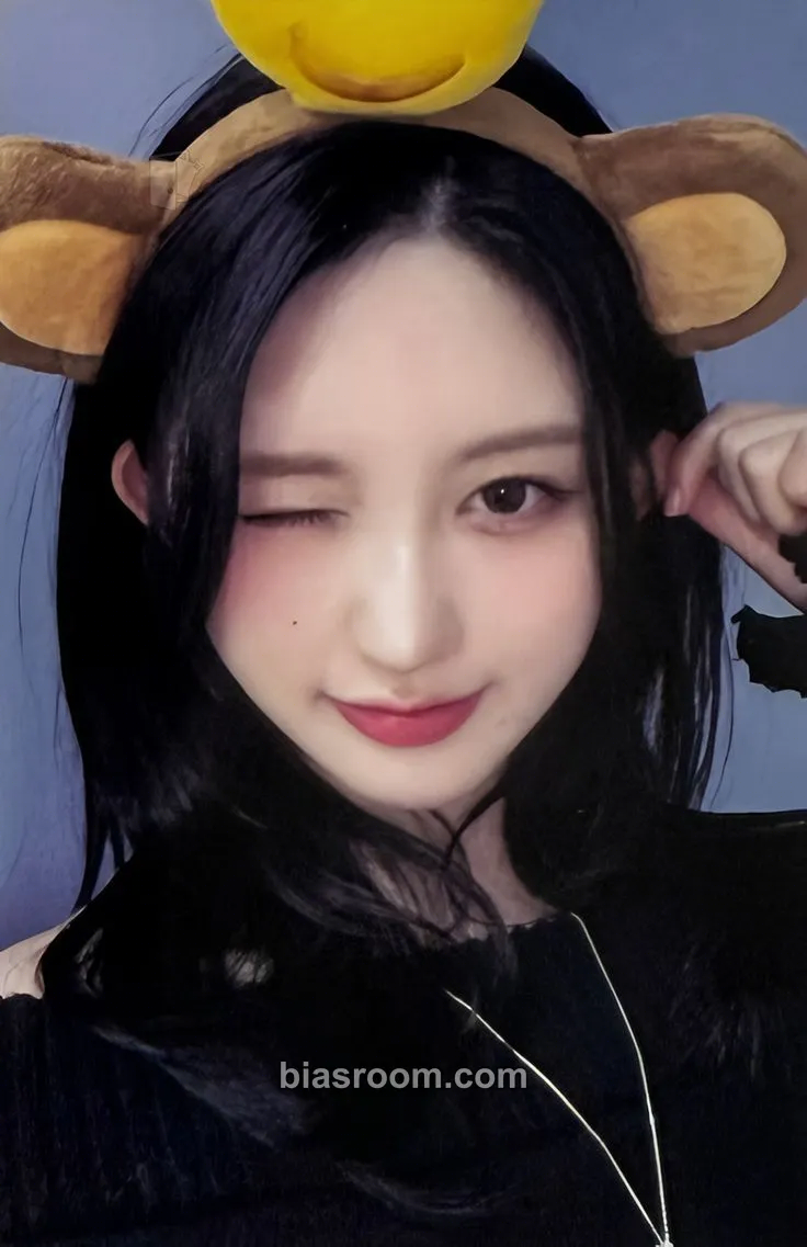 Gaeul IVE EMPATHY Photocard - IVE - IVE K-pop photocard