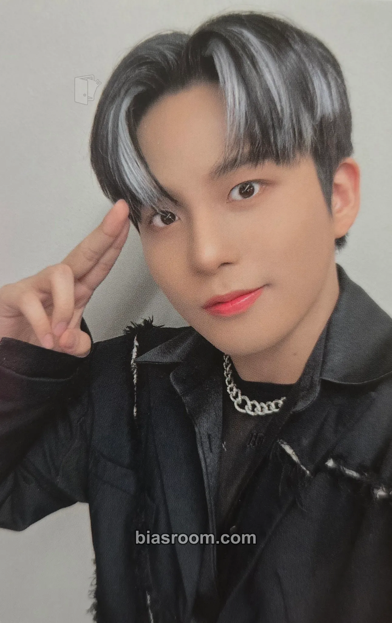 Jongho THE WORLD EP.2 : OUTLAW Photocard - ATEEZ - ATEEZ K-pop photocard