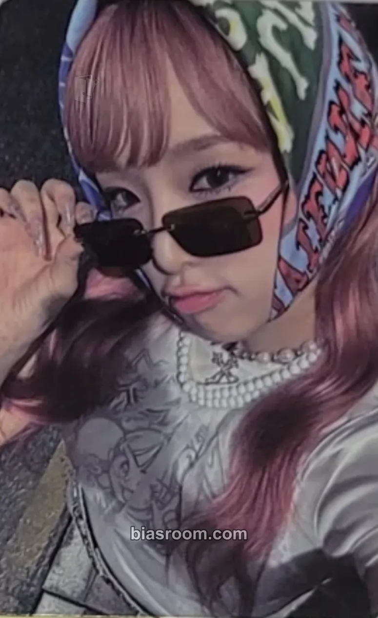 Yena HATE XX Photocard - Yena K-pop photocard