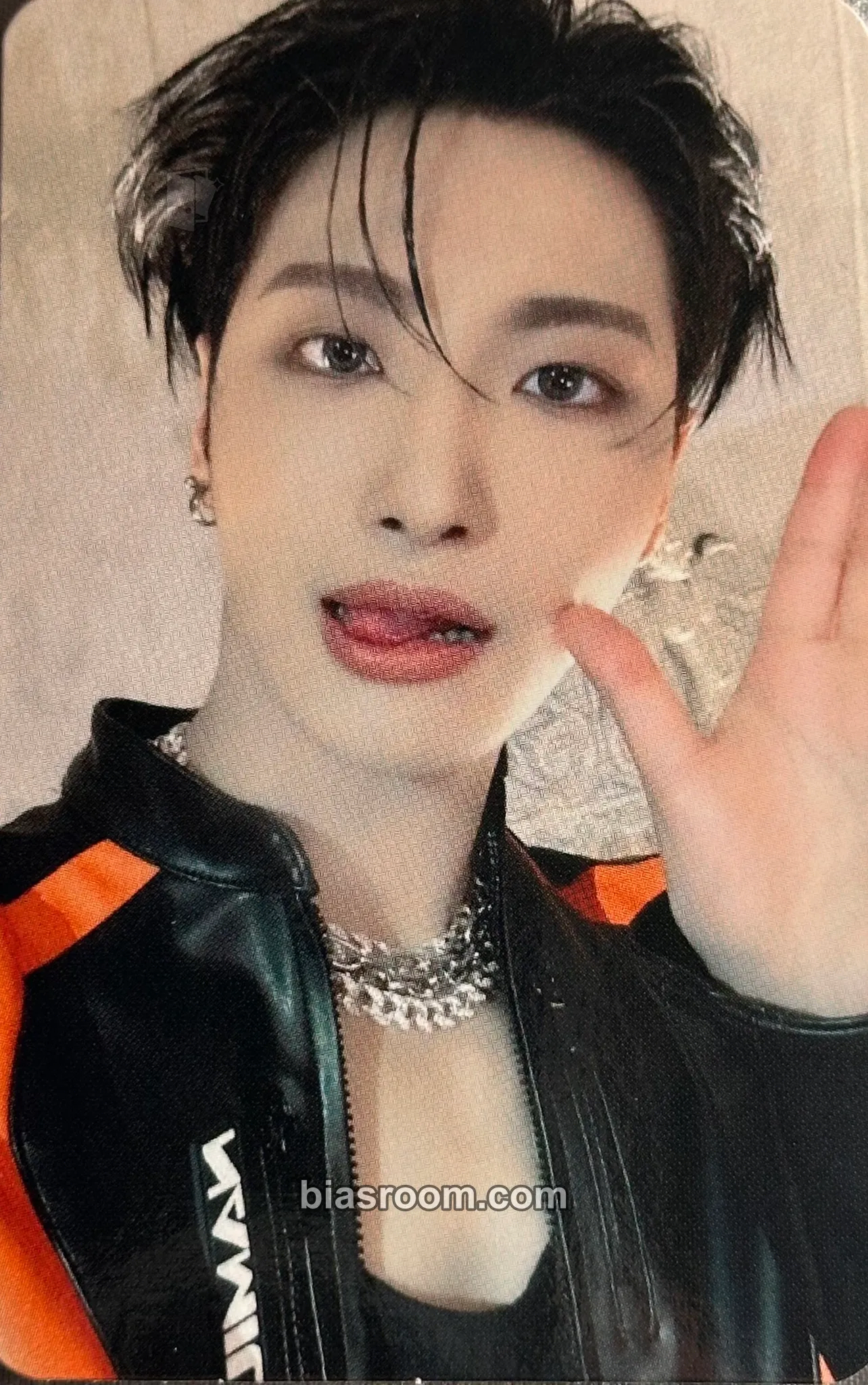 Seonghwa THE WORLD EP.2 : OUTLAW Photocard - ATEEZ - ATEEZ K-pop photocard