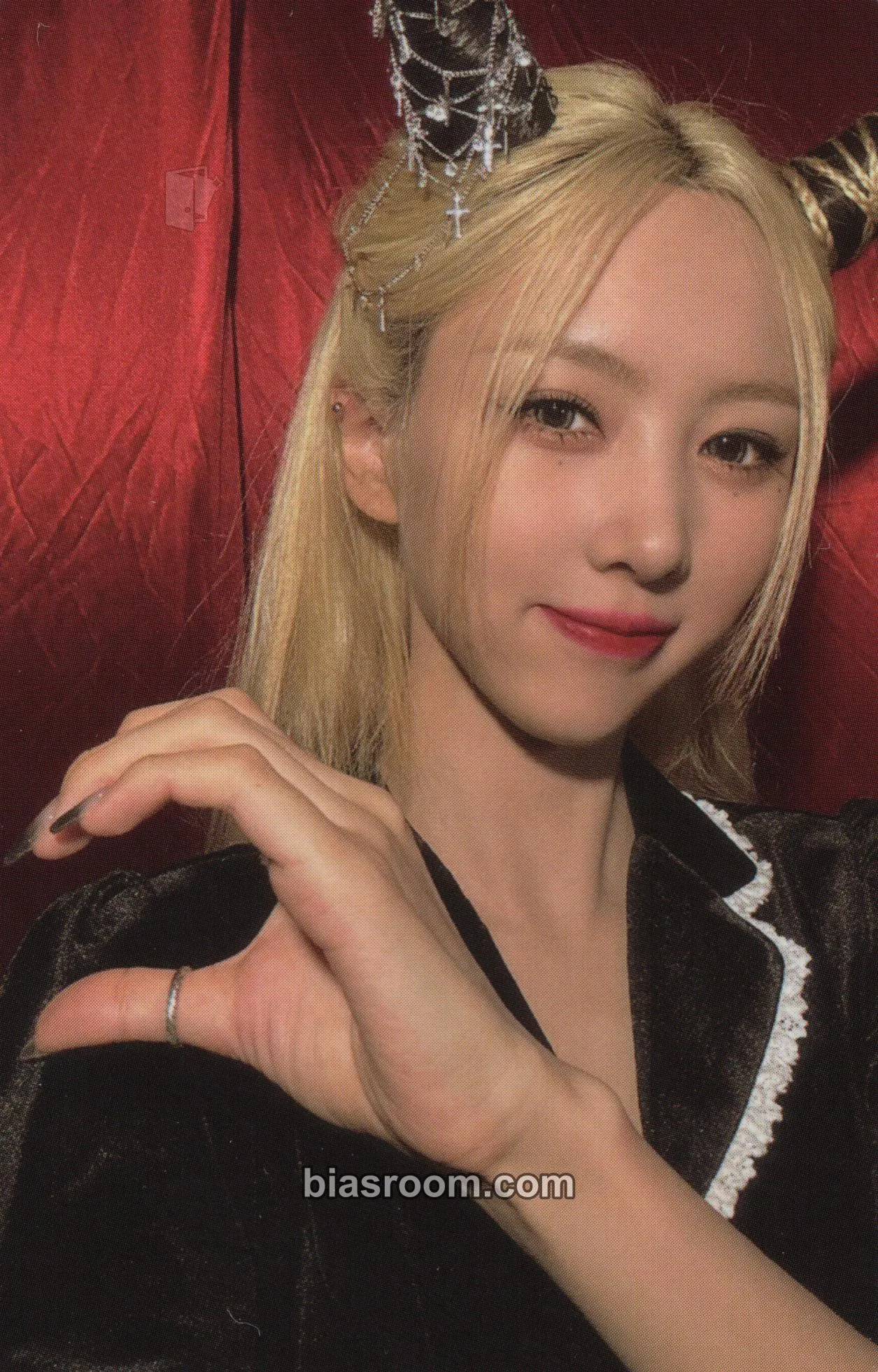 Yoohyeon VillainS Photocard - Dreamcatcher - Dreamcatcher K-pop photocard
