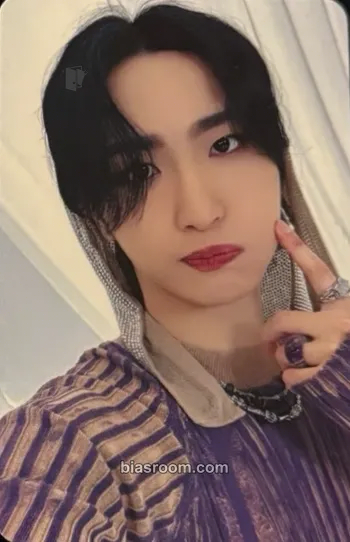Seonghwa GOLDEN HOUR : Part.1 Photocard - ATEEZ - ATEEZ K-pop photocard