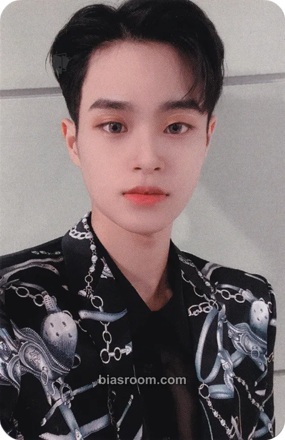 Daehwi SALUTE Photocard - AB6IX - AB6IX K-pop photocard