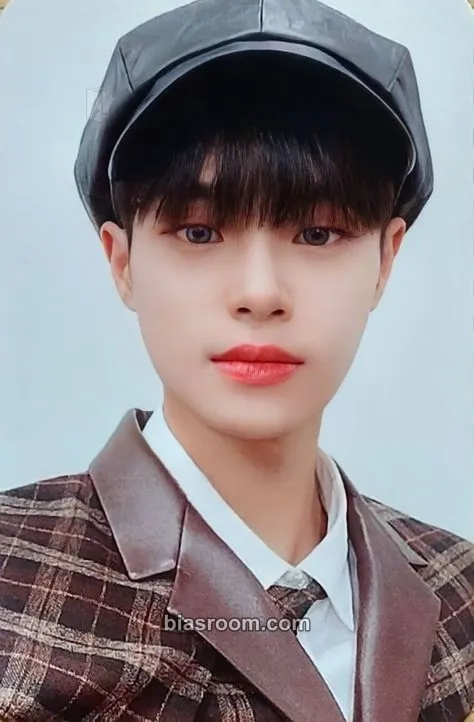 Daehwi SALUTE Photocard - AB6IX - AB6IX K-pop photocard