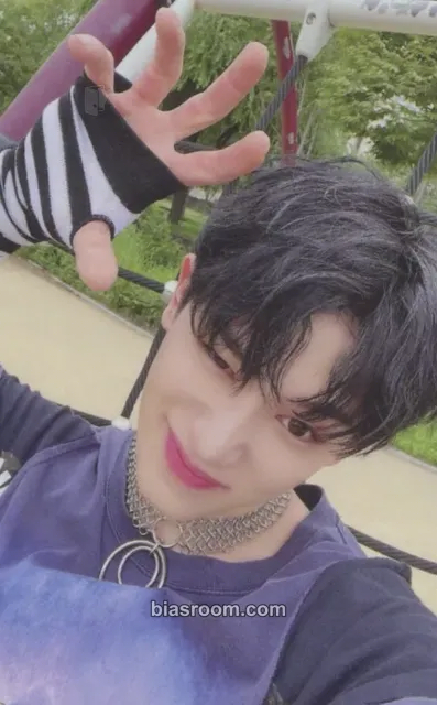 Wonho Bittersweet Photocard - Wonho K-pop photocard