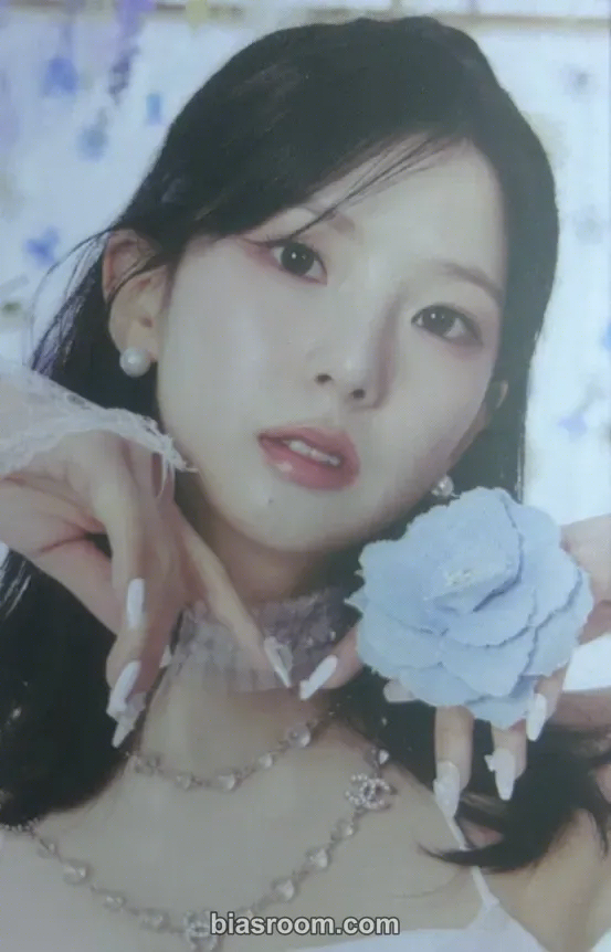 Yujin Kep1going On Photocard - Kep1er - Kep1er K-pop photocard