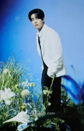 Jake 'WALK THE LINE' World Tour Photocard - ENHYPEN - ENHYPEN K-pop photocard