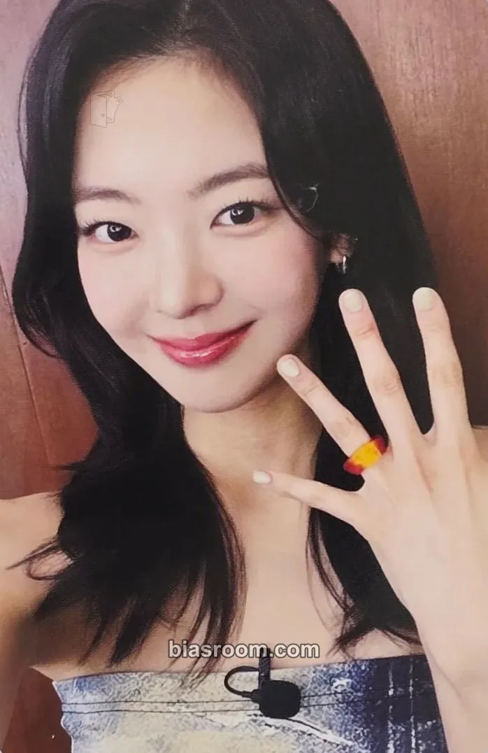 Lia Girls Will Be Girls Photocard - ITZY - ITZY K-pop photocard
