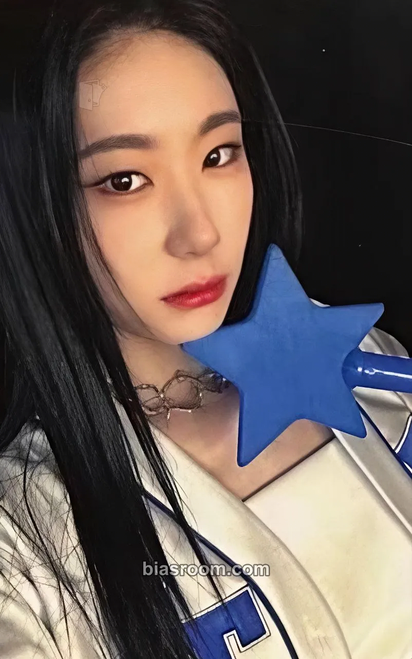 Chaeryeong KILL MY DOUBT Photocard - ITZY - ITZY K-pop photocard