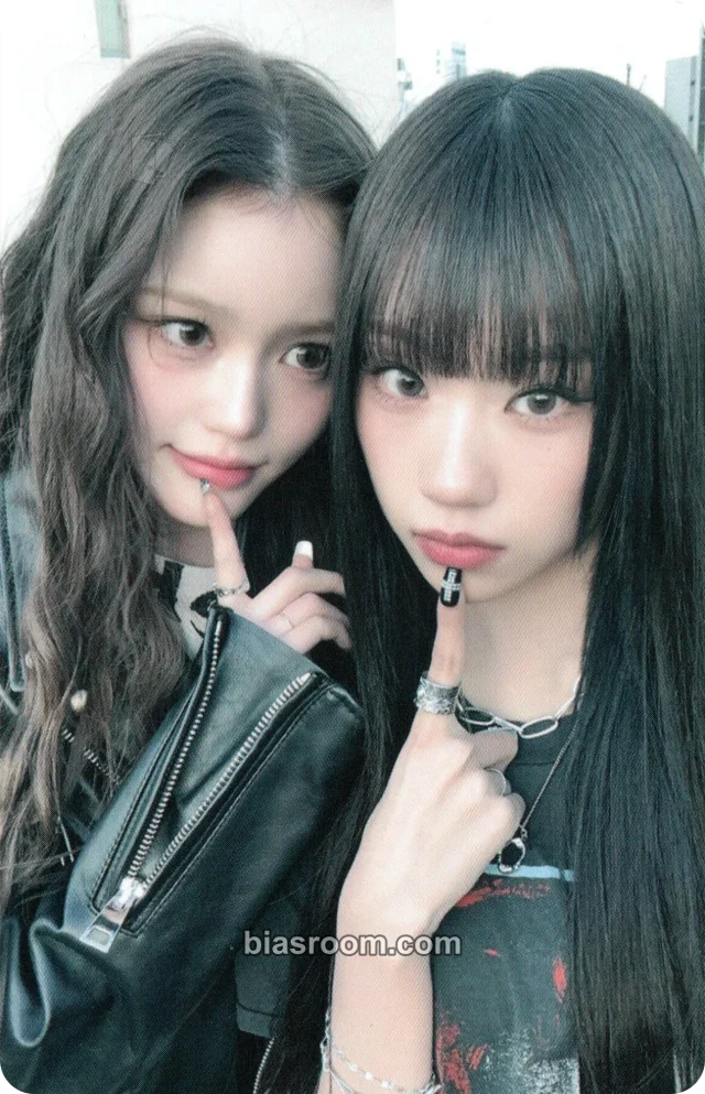 izna - Choi Jungeun & Jeong Saebi - SIGN Album broadcast gift 5th attendance gift