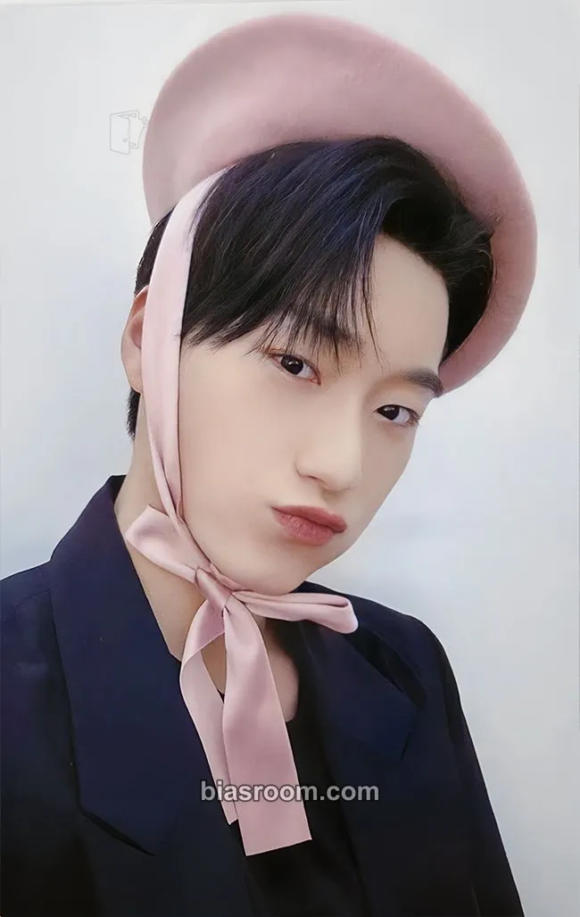 San GOLDEN HOUR : Part.2 Photocard - ATEEZ - ATEEZ K-pop photocard
