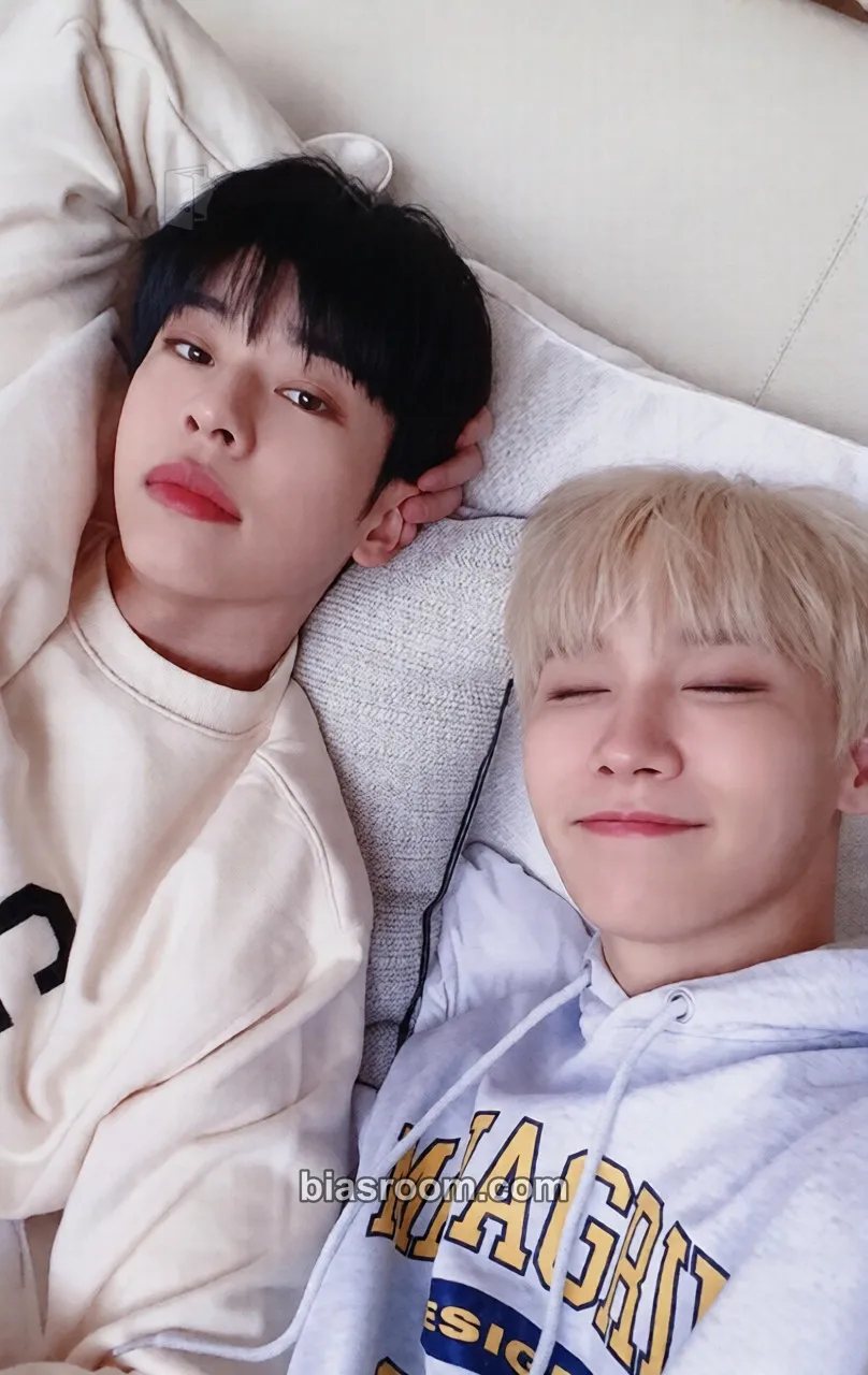 MO’ COMPLETE : HAVE A DREAM Photocard - AB6IX - AB6IX K-pop photocard