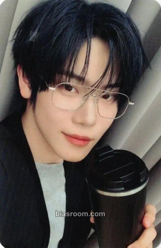 Jang Yeojun Snowy Summer Photocard - CLOSE YOUR EYES - CLOSE YOUR EYES K-pop photocard