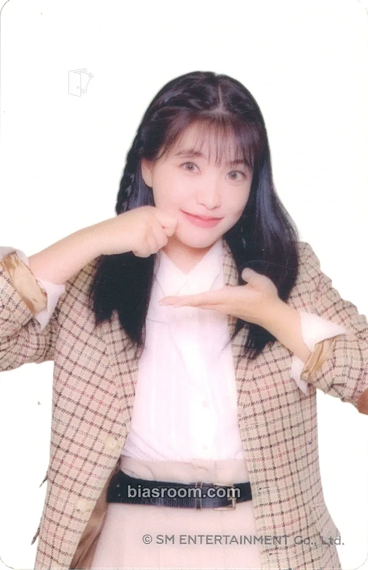 Yeri 2023 Season's Greetings Photocard - Red Velvet - Red Velvet K-pop photocard