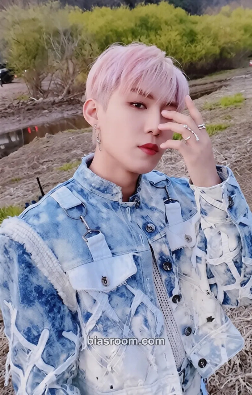 Woojin MO’ COMPLETE : HAVE A DREAM Photocard - AB6IX - AB6IX K-pop photocard
