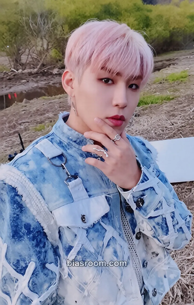 Woojin MO’ COMPLETE : HAVE A DREAM Photocard - AB6IX - AB6IX K-pop photocard