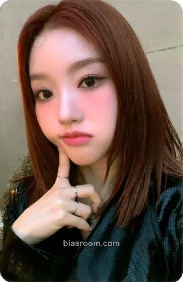 Loossemble - Go Won - [One of a Kind] Album album photocard dawn version