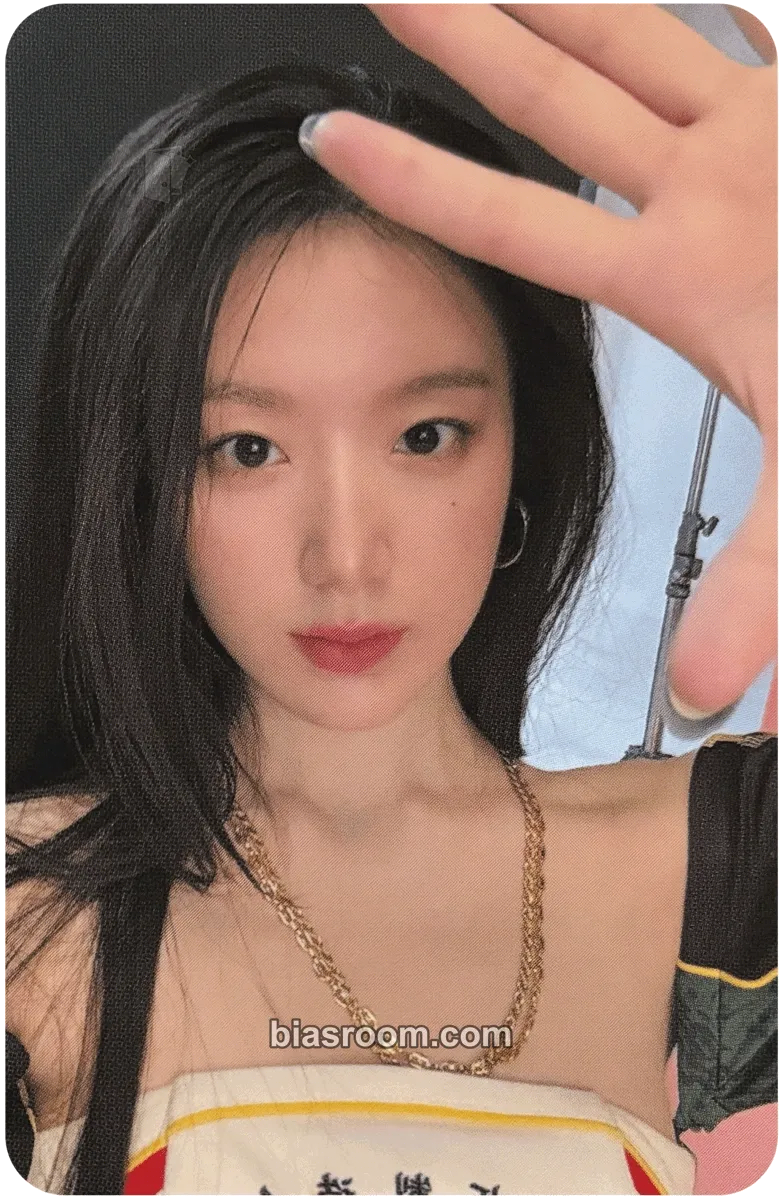Shuhua 2025 逢い-dle Japan Tour Photocard - i-dle - i-dle K-pop photocard