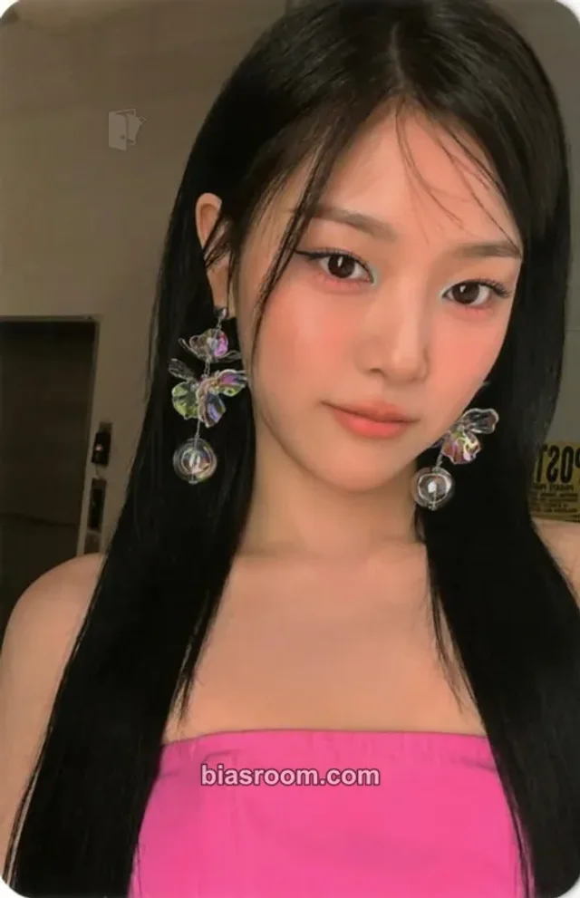 Loossemble - HyunJin - [TTYL] Album album photocard love version