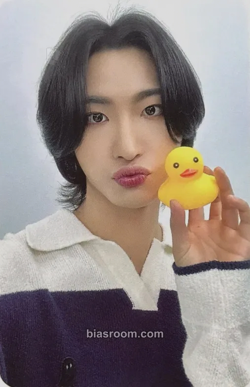 Seonghwa GOLDEN HOUR : Part.1 Photocard - ATEEZ - ATEEZ K-pop photocard