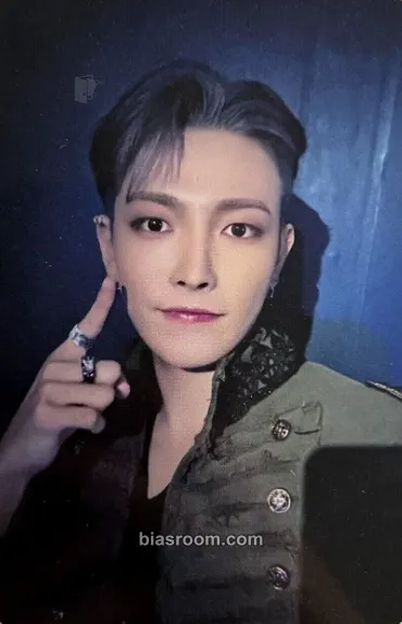 Hongjoong THE WORLD EP.FIN : WILL Photocard - ATEEZ - ATEEZ K-pop photocard