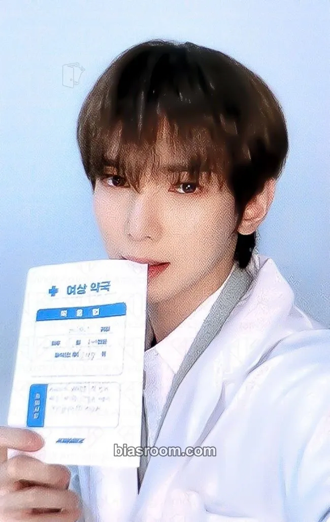 Yeosang THE WORLD EP.FIN : WILL Photocard - ATEEZ - ATEEZ K-pop photocard