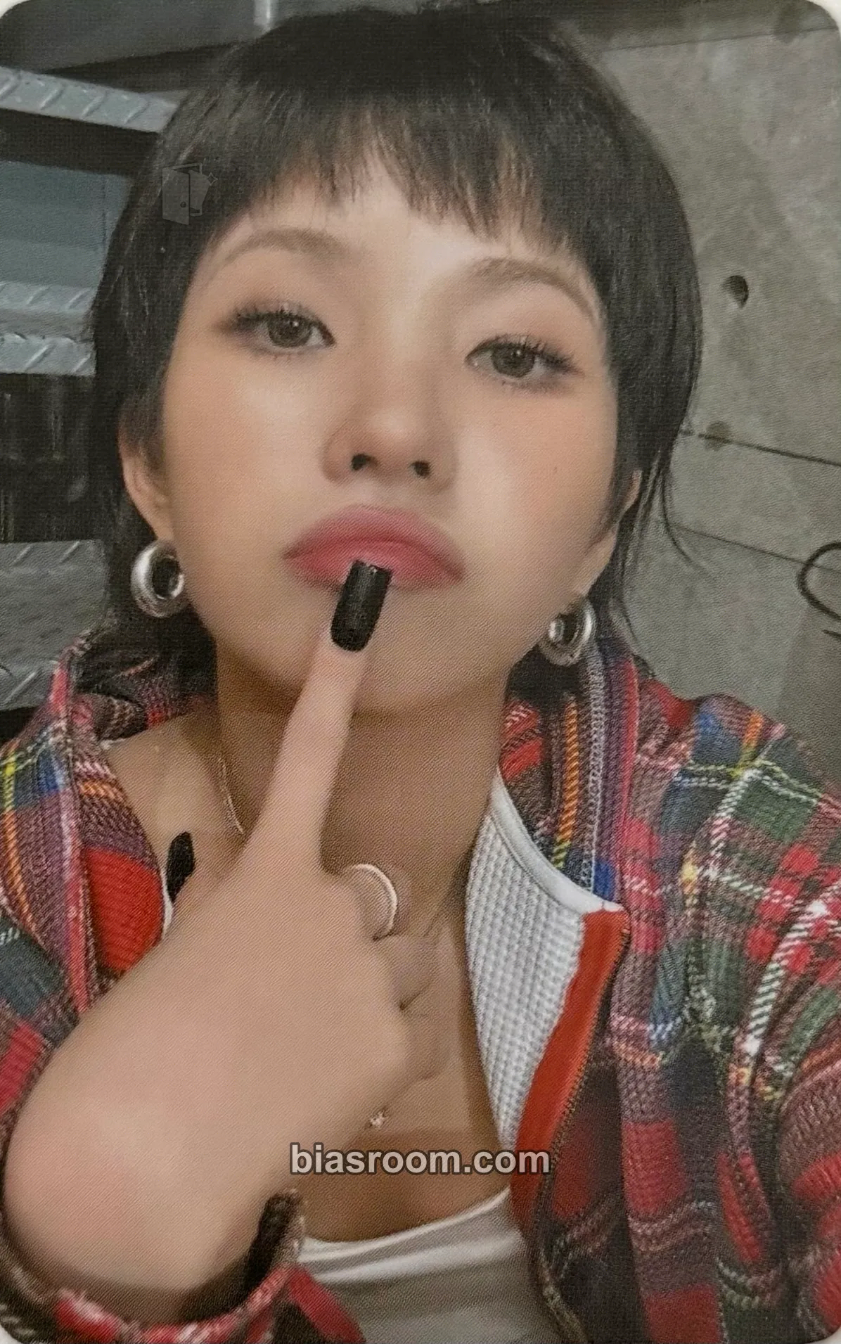 Soyeon 2025 逢い-dle Japan Tour Photocard - i-dle - i-dle K-pop photocard