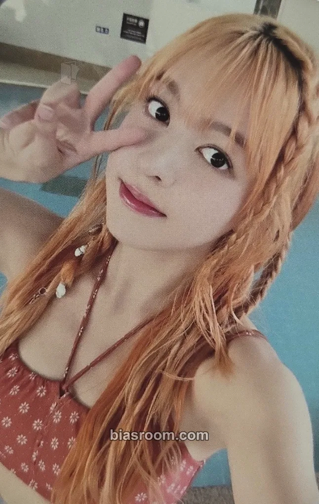 Lily A Midsummer’s NMIXX’s Dream Photocard - NMIXX - NMIXX K-pop photocard