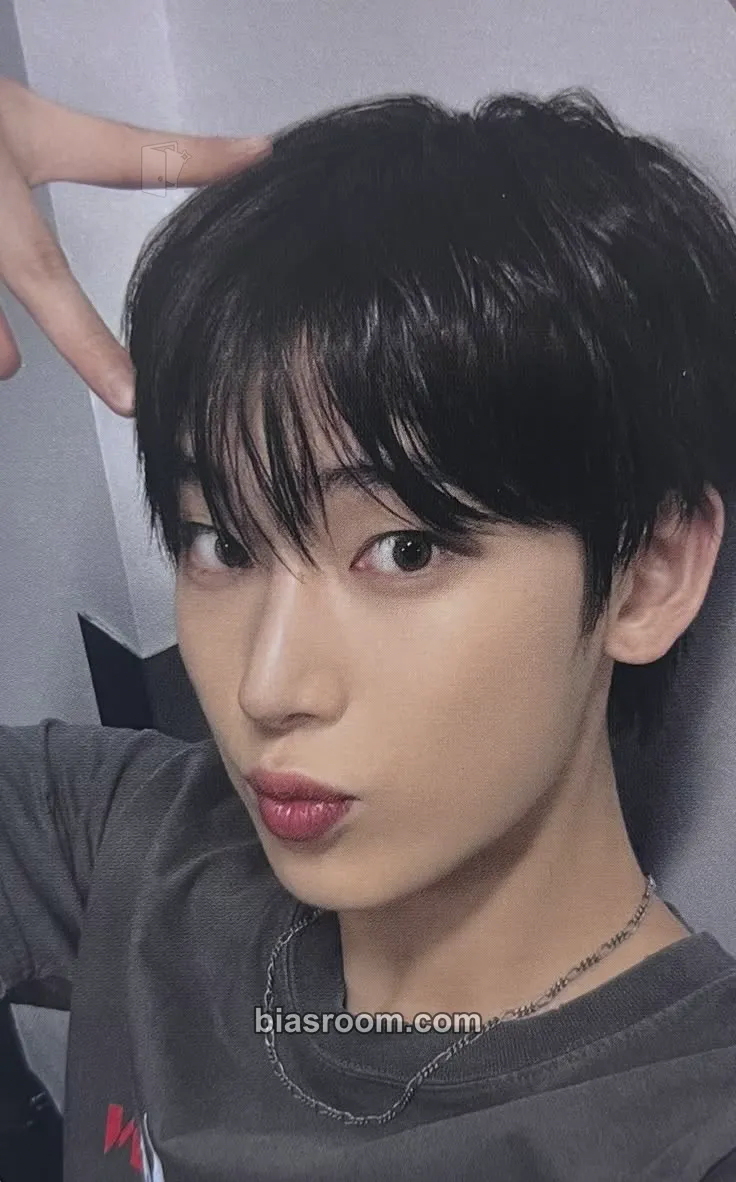 Sunoo 'WALK THE LINE' World Tour Photocard - ENHYPEN - ENHYPEN K-pop photocard