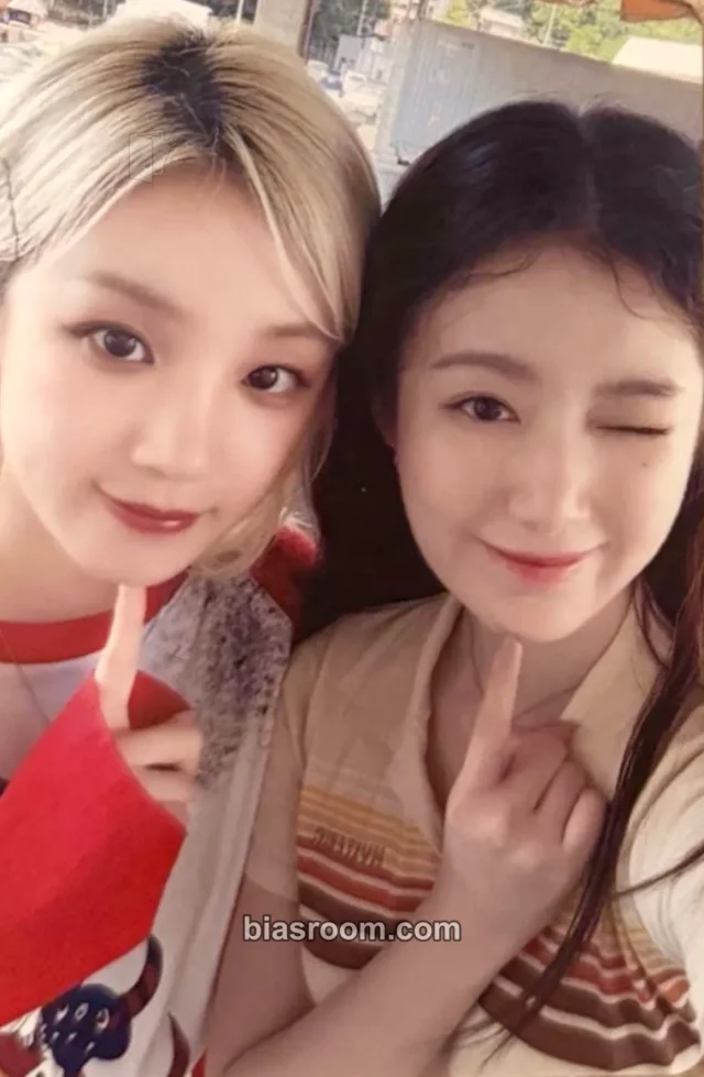 i-dle - Yuqi & Shuhua - 2025 逢い-dle Japan Tour Event saitama venue-limited lucky draw japan exclusive
