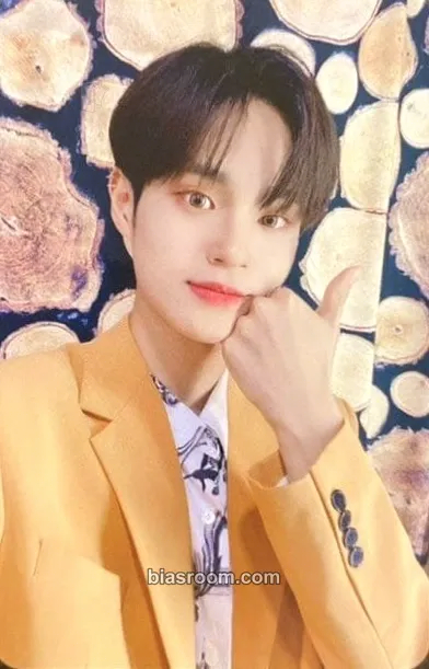 Daehwi 1st Online Concert - So Vivid Photocard - AB6IX - AB6IX K-pop photocard