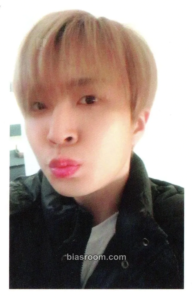Youngjae FLIGHT LOG: ARRIVAL Photocard - GOT7 - GOT7 K-pop photocard