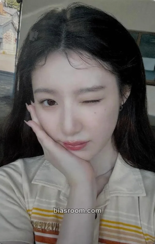 i-dle - Shuhua - 2025 逢い-dle Japan Tour Event purchase benefit merch photocard pob (pre-order benefit)