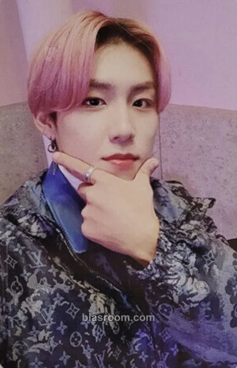 Woojin SALUTE : A NEW HOPE Photocard - AB6IX - AB6IX K-pop photocard