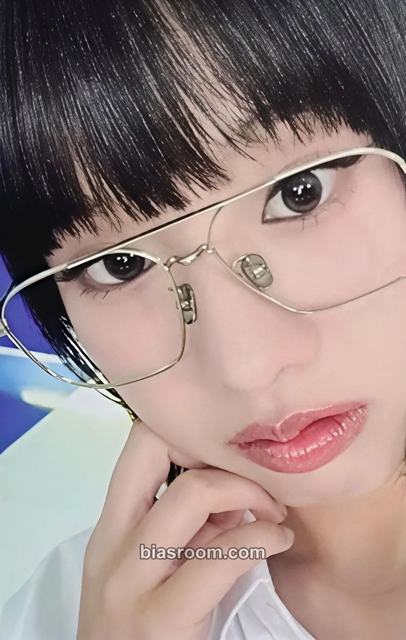 Natty Midas Touch Photocard - KISS OF LIFE - KISS OF LIFE K-pop photocard