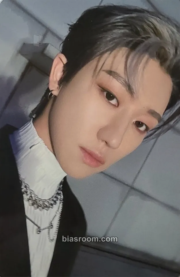 The8 Attacca Photocard - SEVENTEEN - SEVENTEEN K-pop photocard