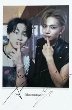 DICON ISSUE N°30 SPECIAL EDITION ENHYPEN EVEN-MORE B TYPE Photocard - ENHYPEN - ENHYPEN K-pop photocard