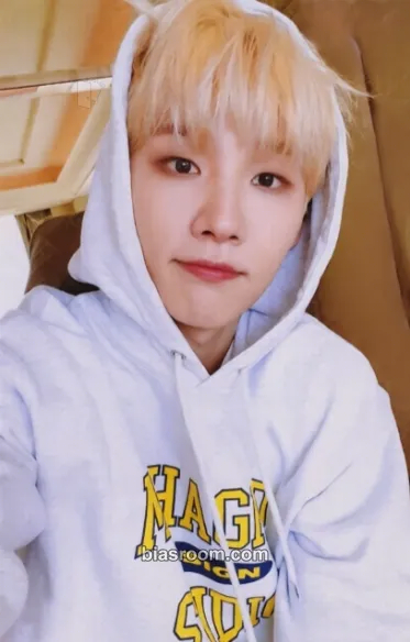 Woong MO’ COMPLETE : HAVE A DREAM Photocard - AB6IX - AB6IX K-pop photocard