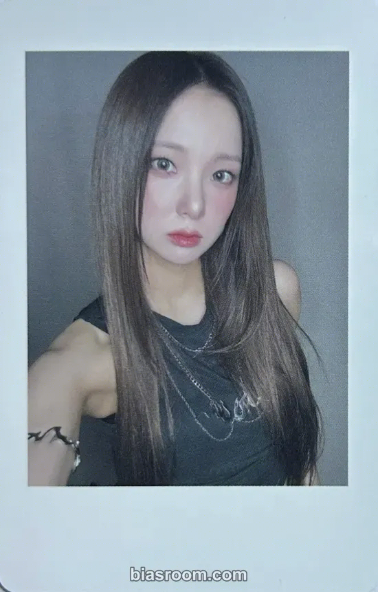Yujin Against The World Photocard - Kep1er - Kep1er K-pop photocard
